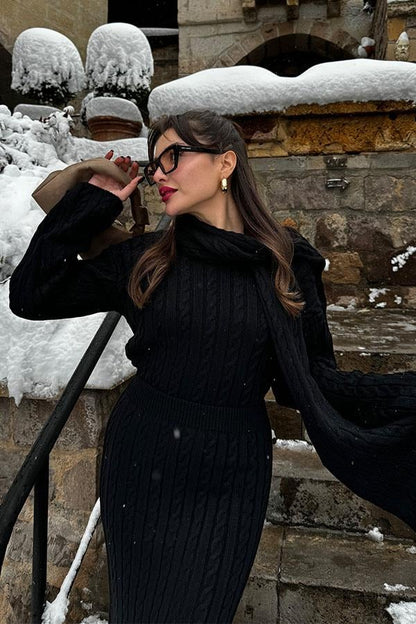 Bijou Atkılı Siyah Triko Takım