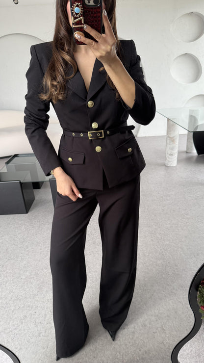 Bolivya Siyah Kemerli Premium Takım