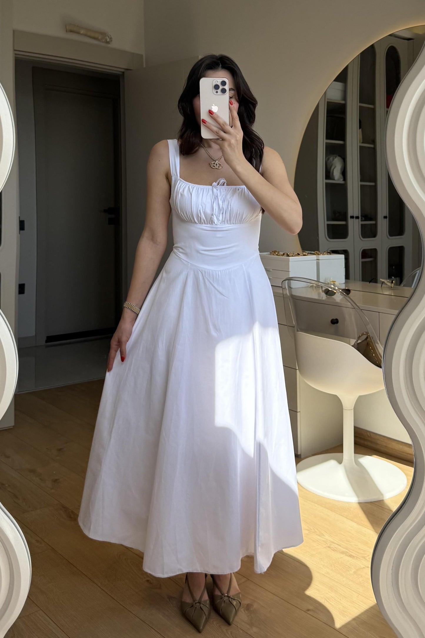 Bonilla Beyaz Midi Kloş Elbise