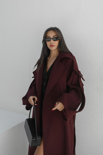 BORDO HILDA KOLLARI CEP DETAYLI KAŞE KABAN