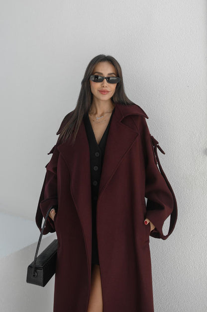 BORDO HILDA KOLLARI CEP DETAYLI KAŞE KABAN