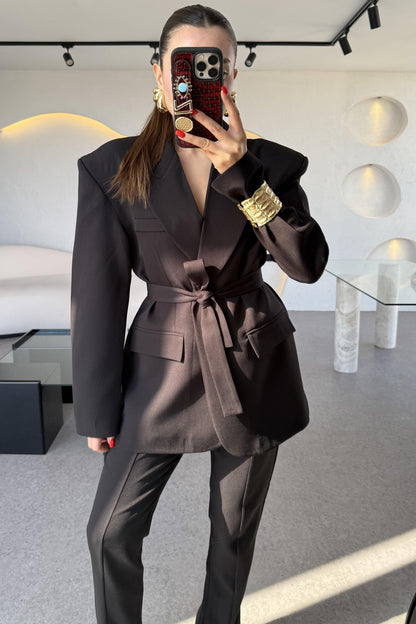 Bragen Siyah Kuşaklı Takım