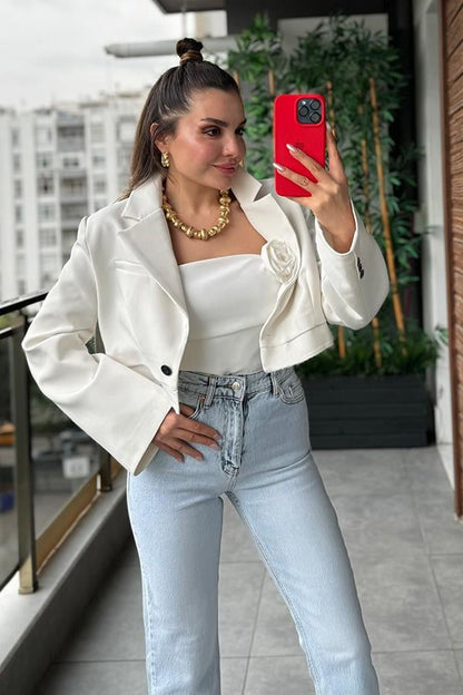 Caitlyn Beyaz Crop Ceket