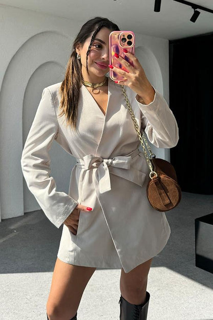 Charlize Bel Kuşaklı Taş Ceket