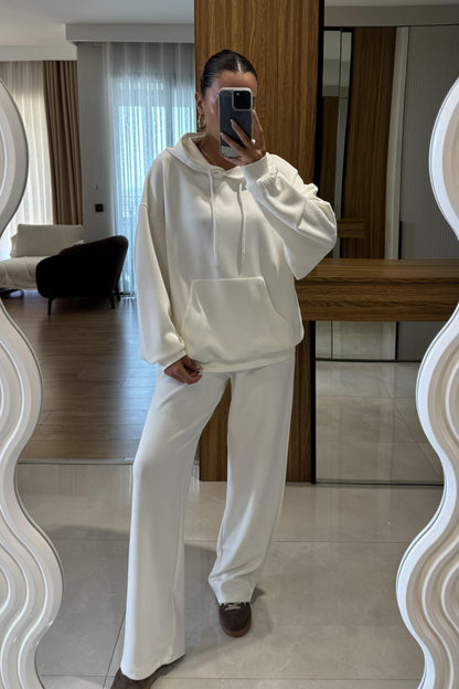 Dania Beyaz Oversize Kapüşonlu Eşofman Takımı