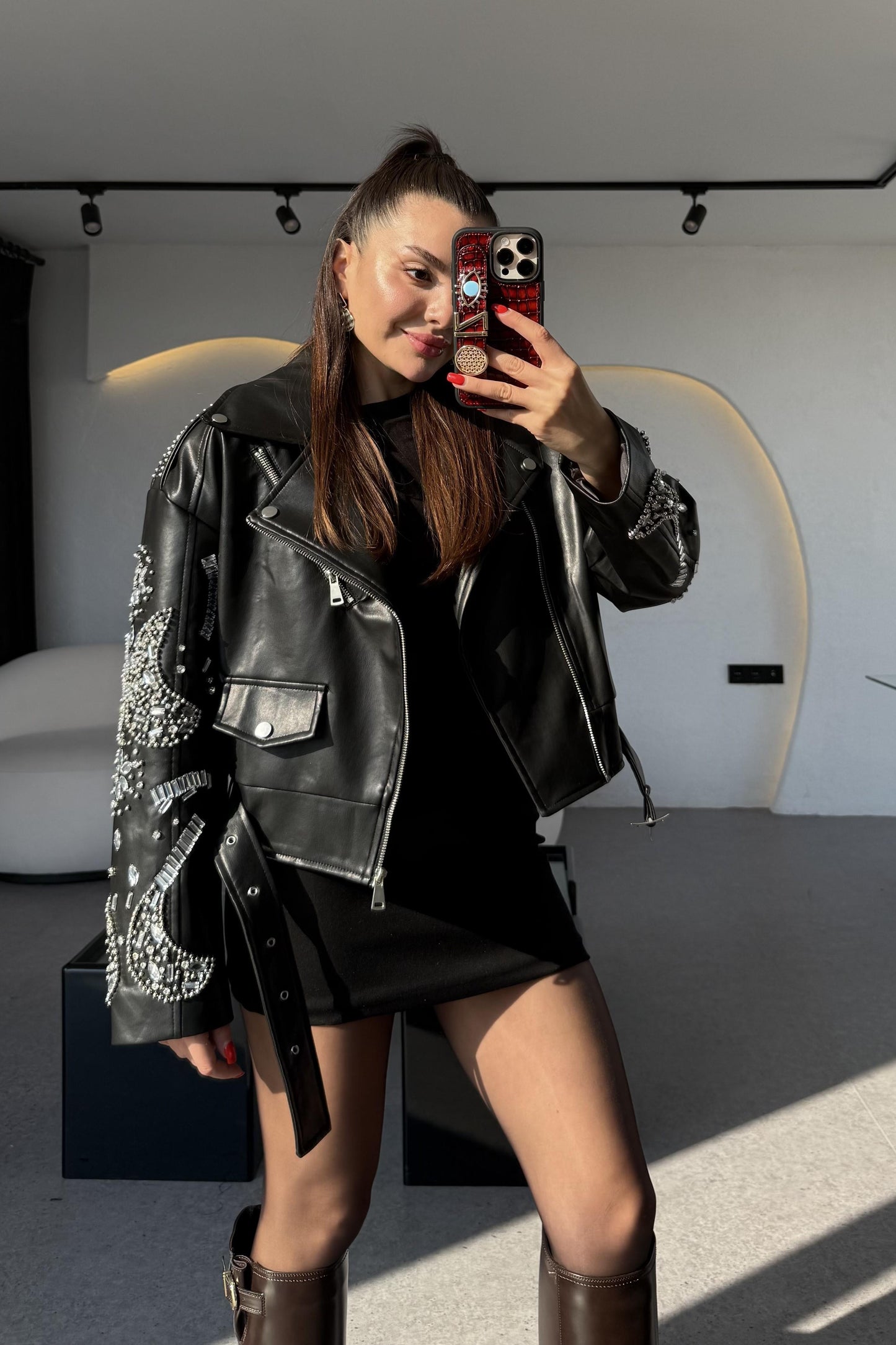 Diana Siyah Tasarım Taşlı Deri Lüks Ceket