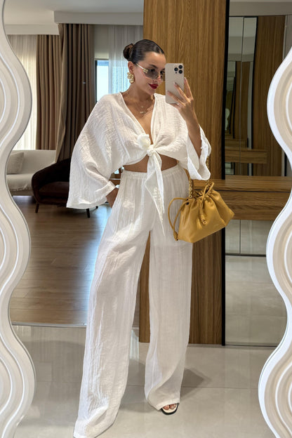 Diora Beyaz Bağlamalı Astarlı Takım