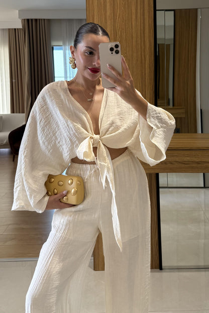 Diora Krem Bağlamalı Astarlı Takım