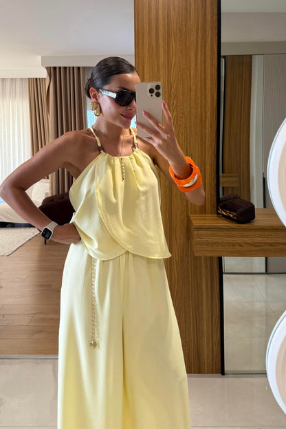 Draya Sarı Boyun Detaylı Pantolonlu Takım