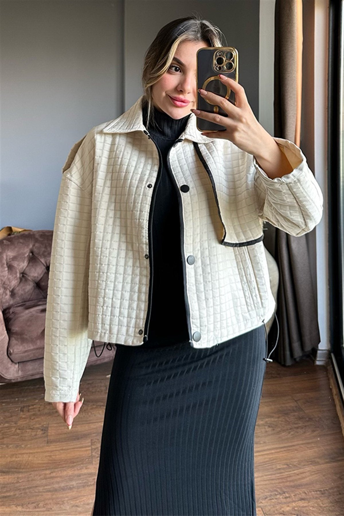 Ekru kapitone tasarım ceket