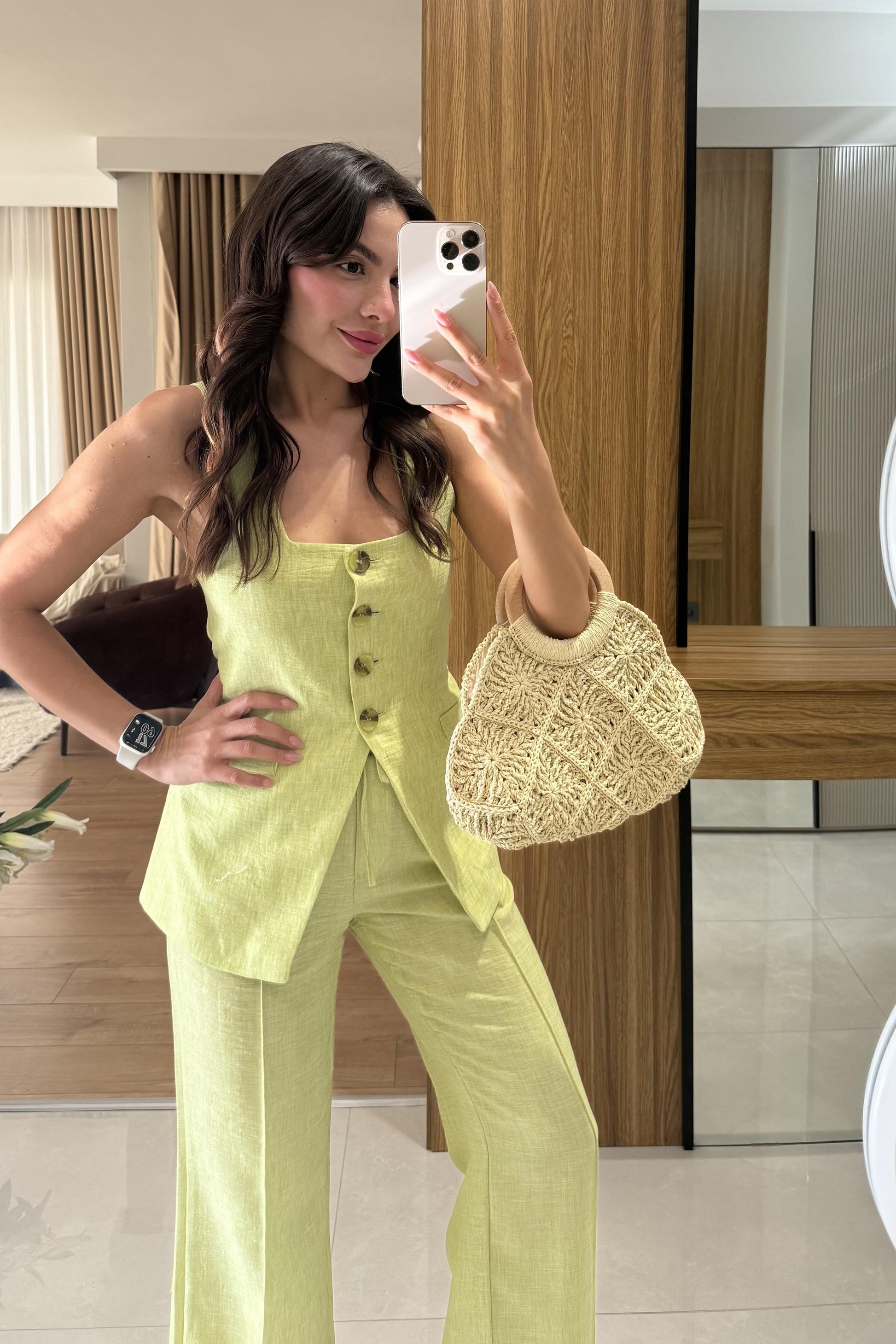 Elyor Fıstık Yeşili Yelekli Takım