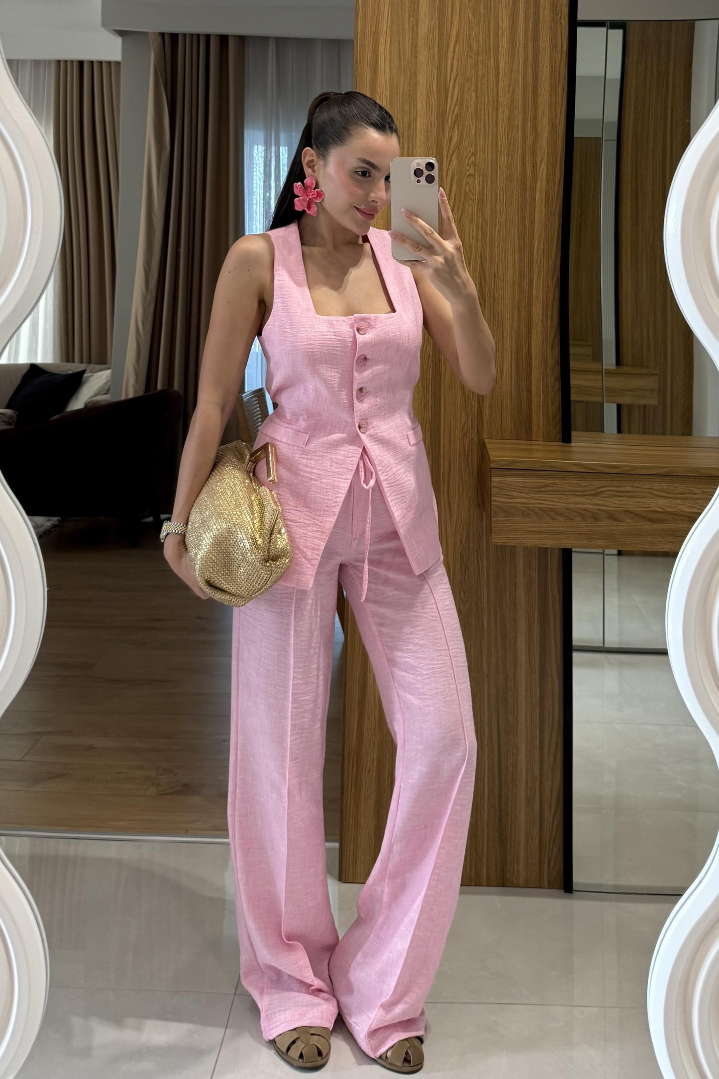 Elyor Pembe Yelekli Takım