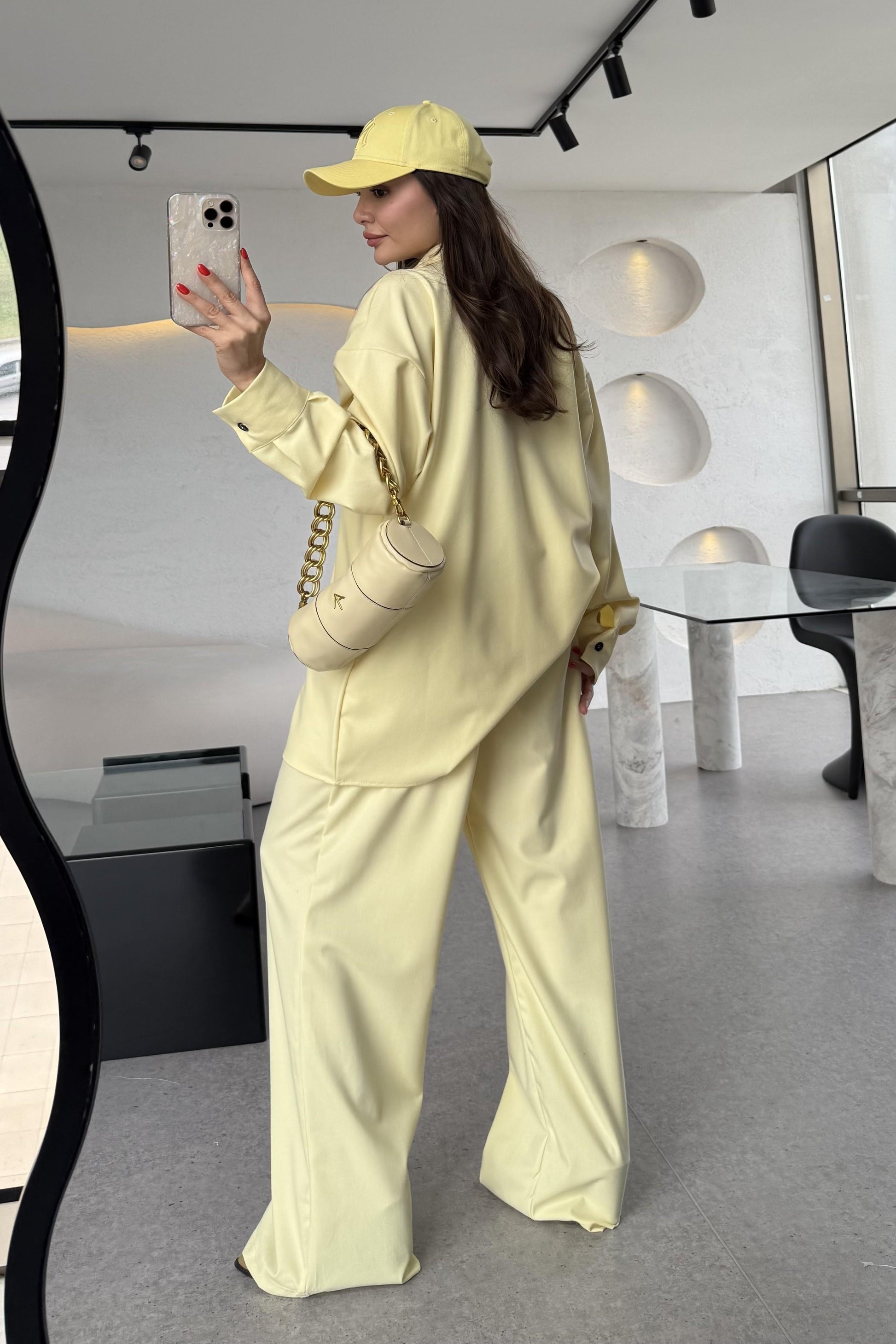 Fragile Sarı Gömlekli Takım