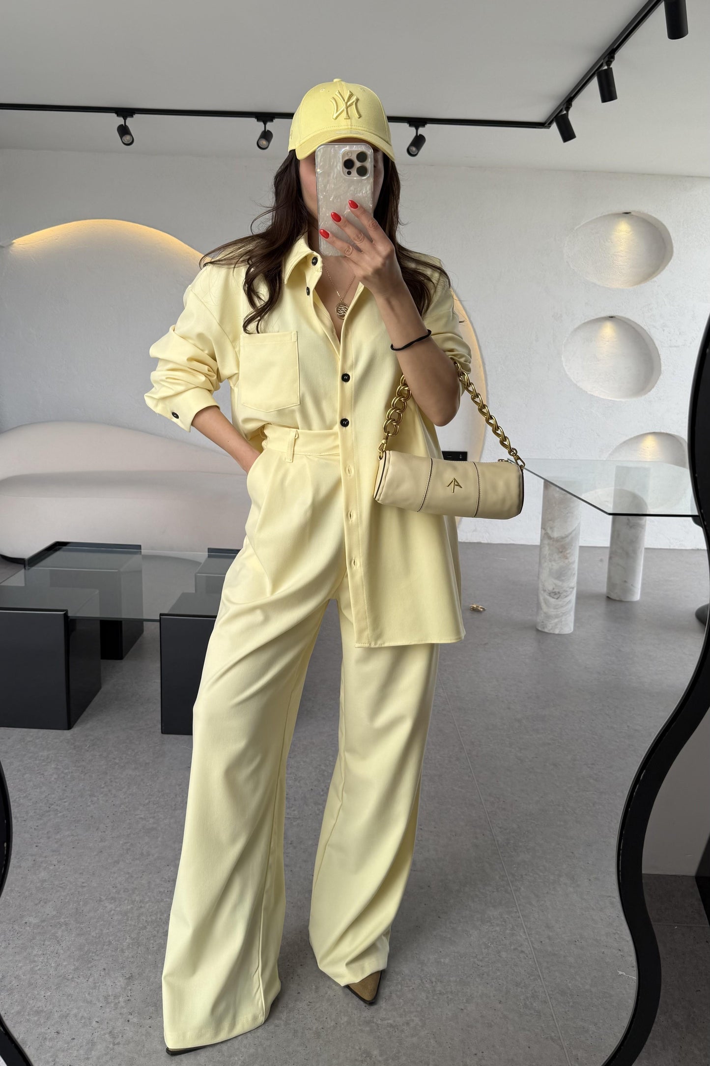 Fragile Sarı Gömlekli Takım