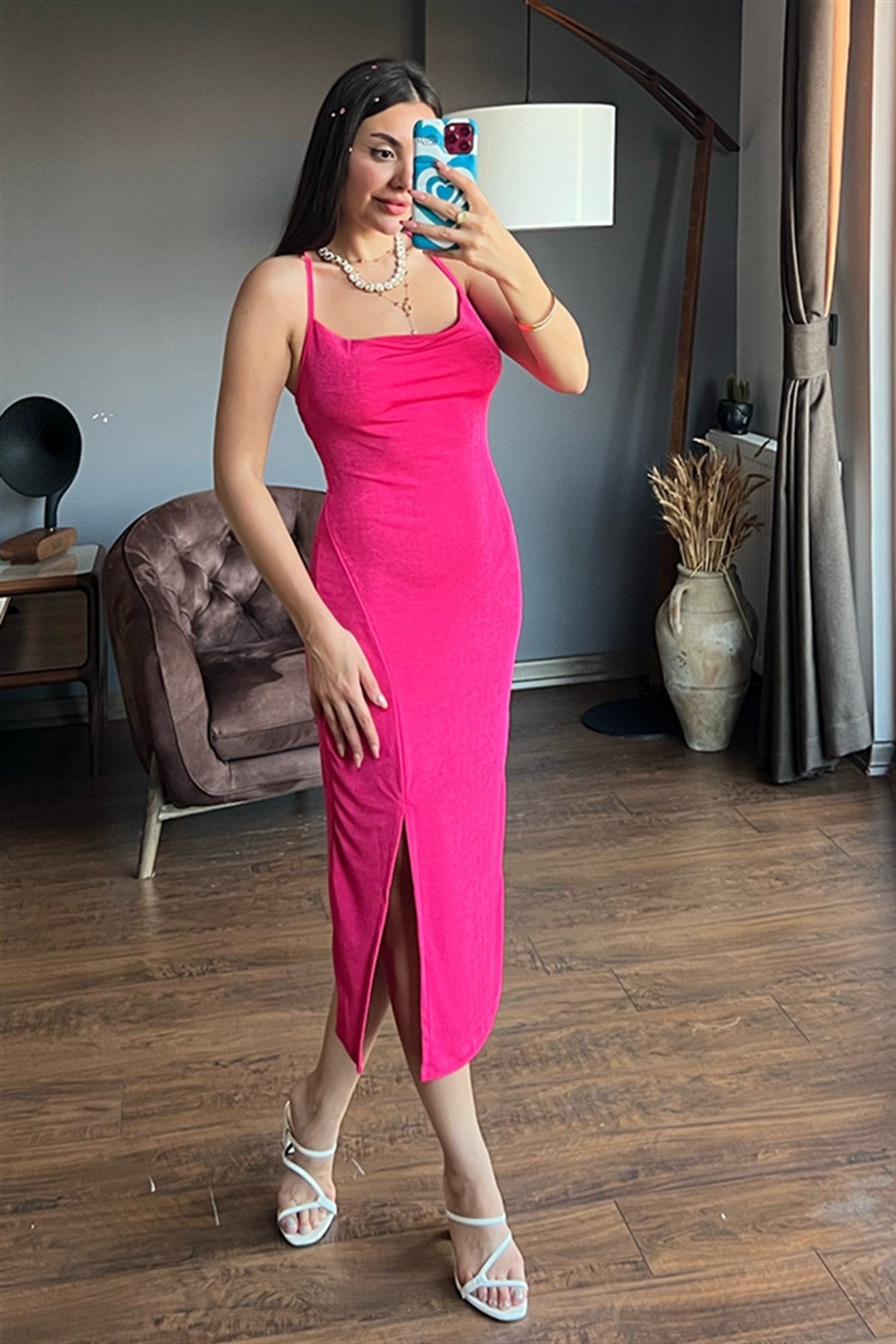 Fuşya parlak dokulu elbise