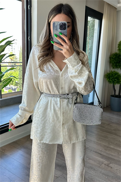 Galia saten dokulu jakarlı takım - Krem