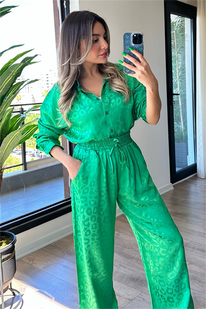 Galia saten dokulu jakarlı takım - Yeşil