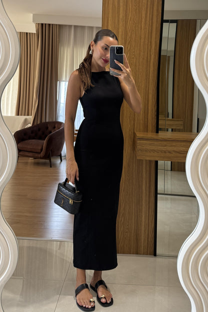 Germany Siyah Vücuda Oturan Maxi Elbise