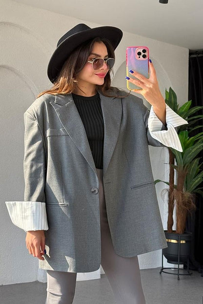 Ginevra Bilek Detaylı Oversize Gri Ceket