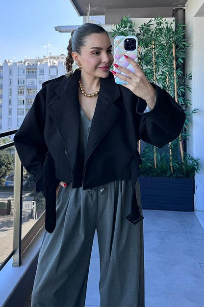 Giuly Reglan Kısa Ceket - Siyah