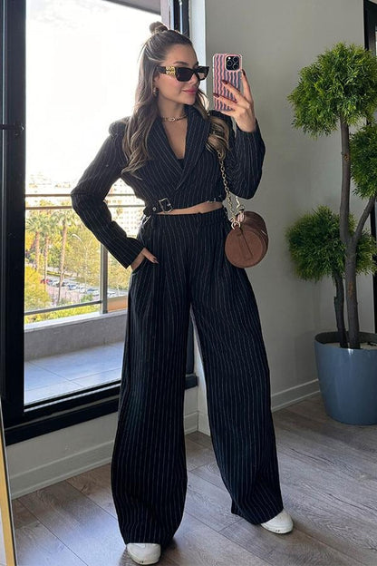 Goldıe Beli Aksesuarlı Çizgili Takım - Siyah