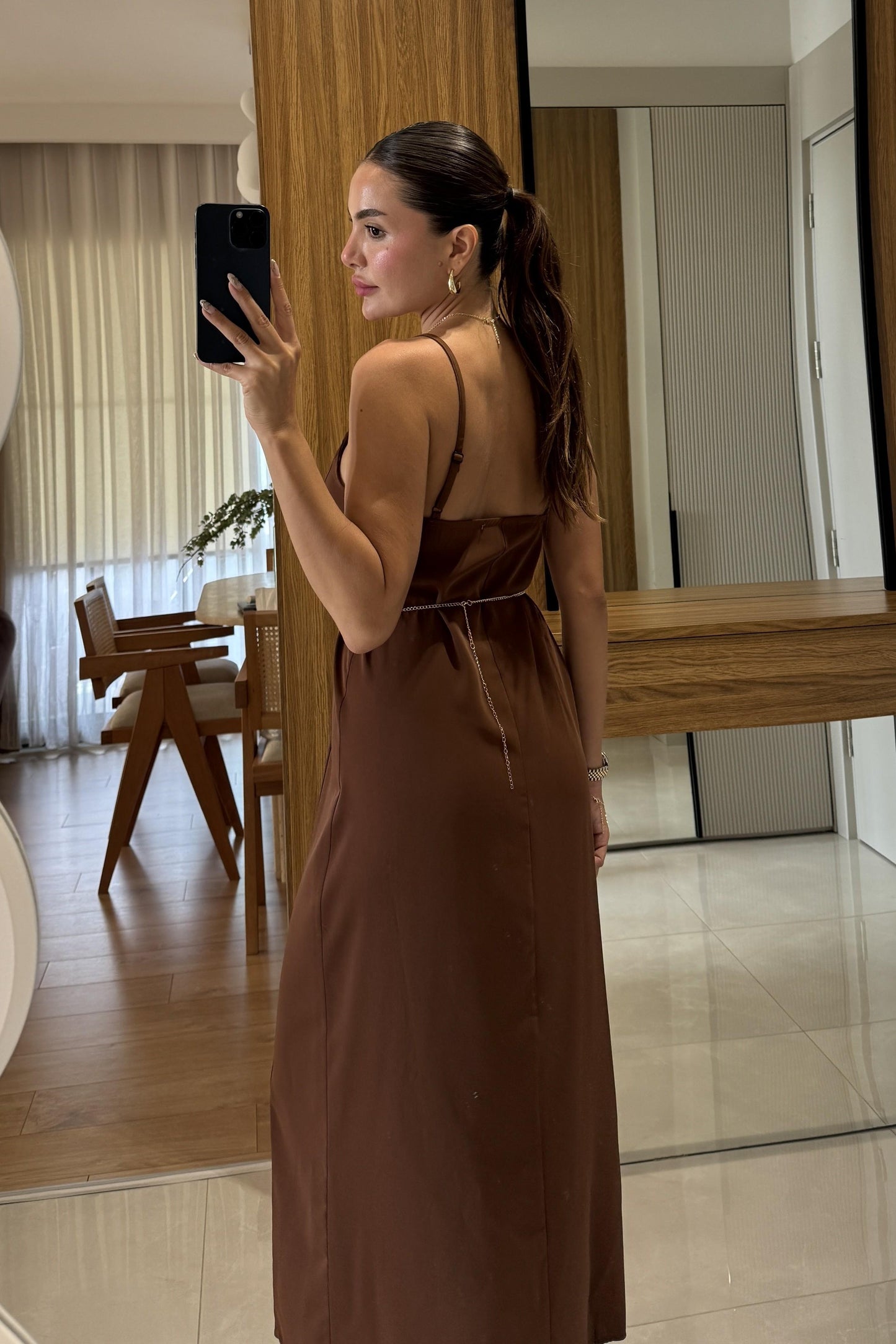 Gown Kahve Askılı Yırtmaçlı Elbise