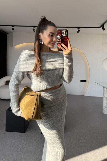 Gowse Gri Madonna Yaka Triko Takım