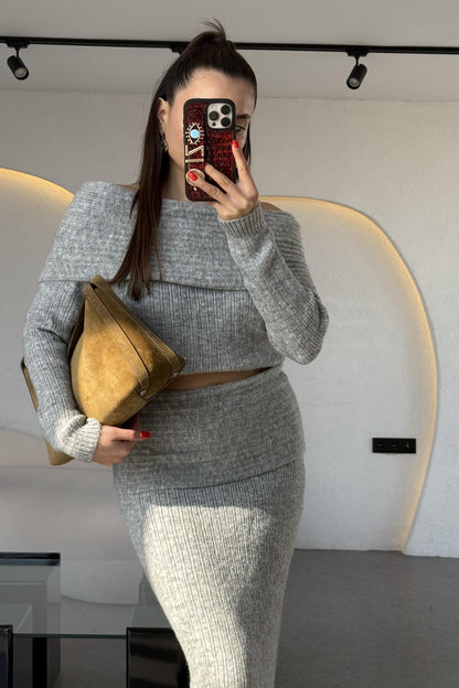 Gowse Gri Madonna Yaka Triko Takım