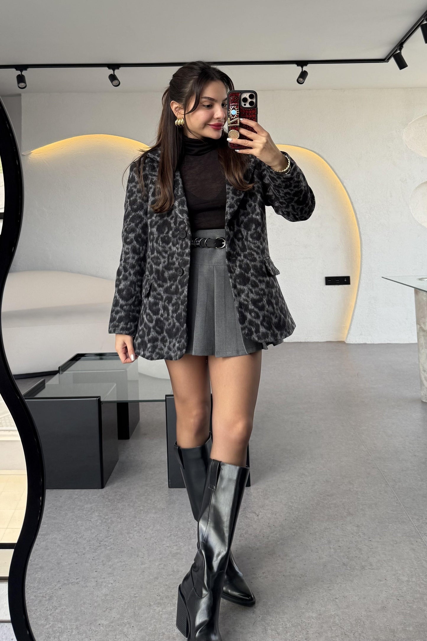 Gremio Siyah Kaşe Leopar Ceket