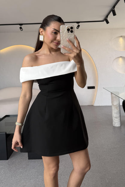 Harwey Kısa Madonna Yaka Elbise