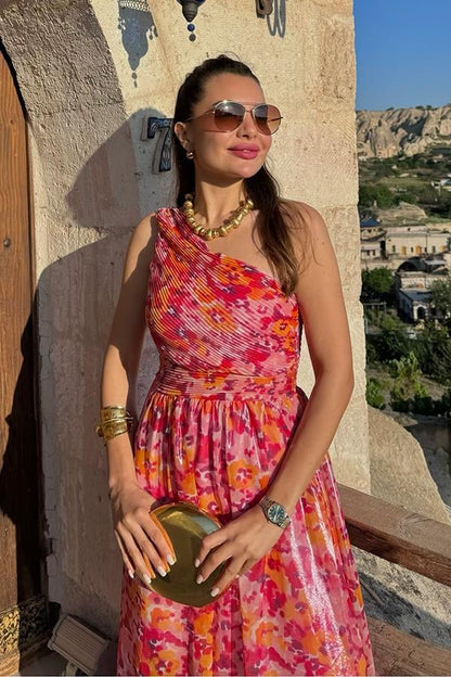 Hasharia Parlak Tek Omuz Fuşya Elbise