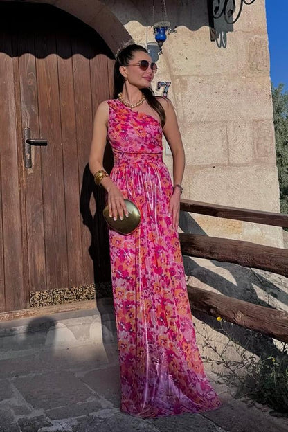 Hasharia Parlak Tek Omuz Fuşya Elbise