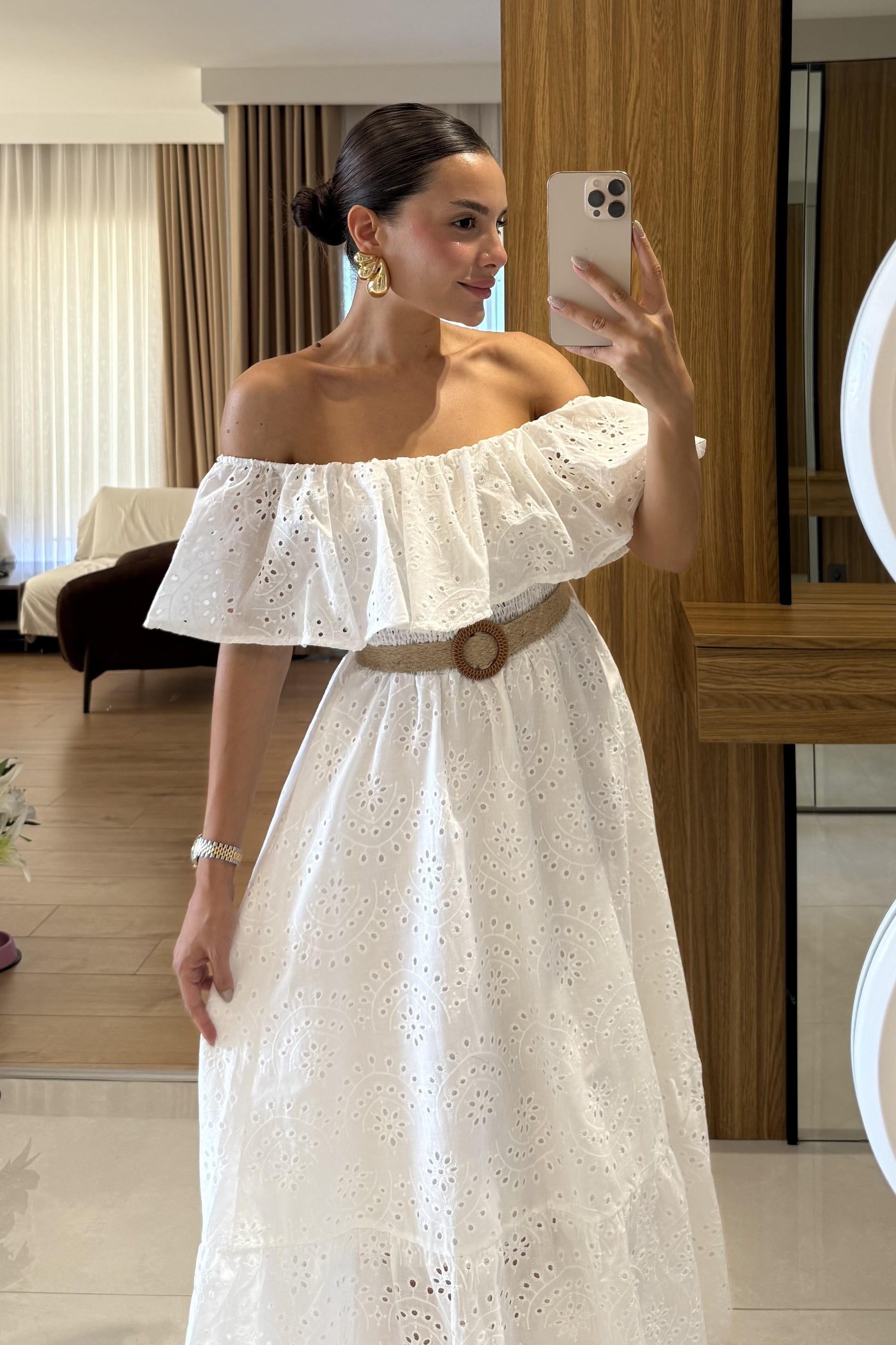 Hawea Beyaz Kemerli Fisto Elbise