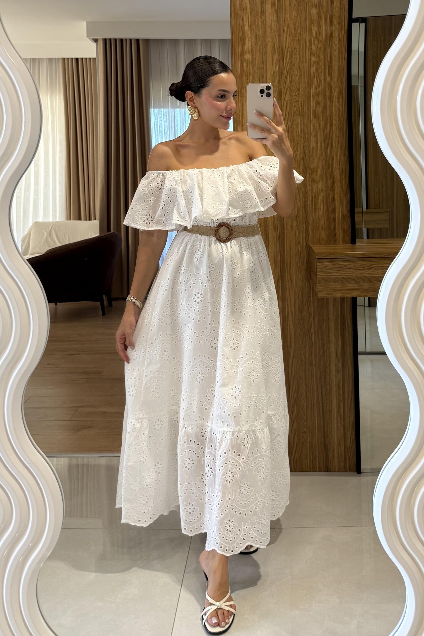 Hawea Beyaz Kemerli Fisto Elbise