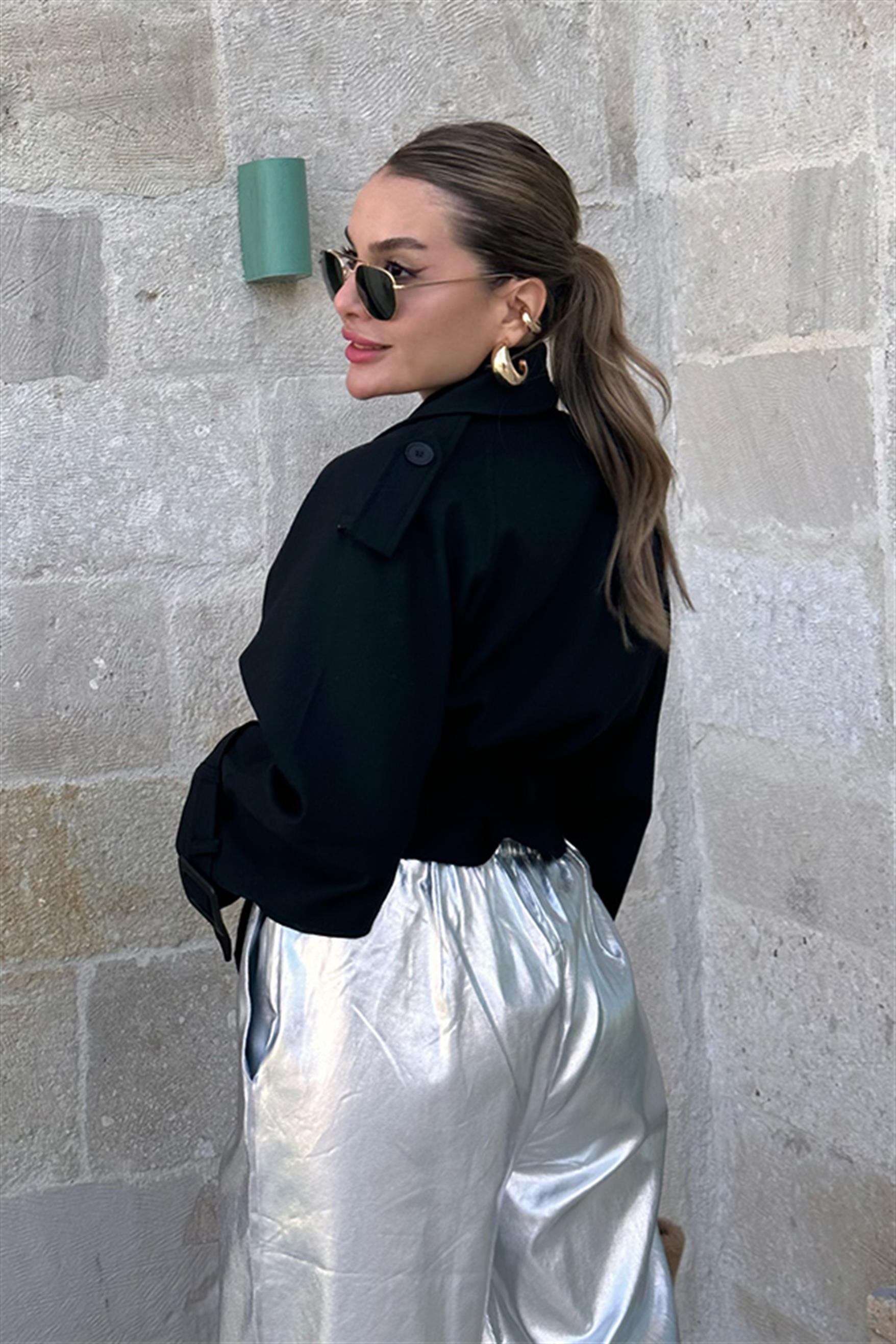 India Reglan Kısa Trençkot - Siyah