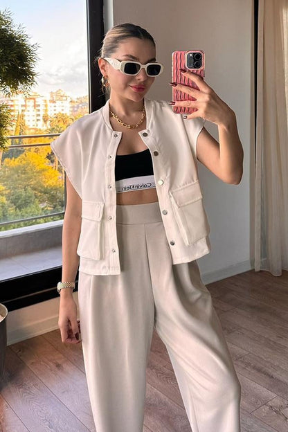 Jane Vatka Detaylı Beyaz Yelek