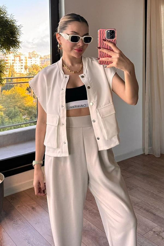 Jane Vatka Detaylı Beyaz Yelek