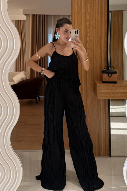 Jolanka Siyah Kırışık Model Askılı Takım