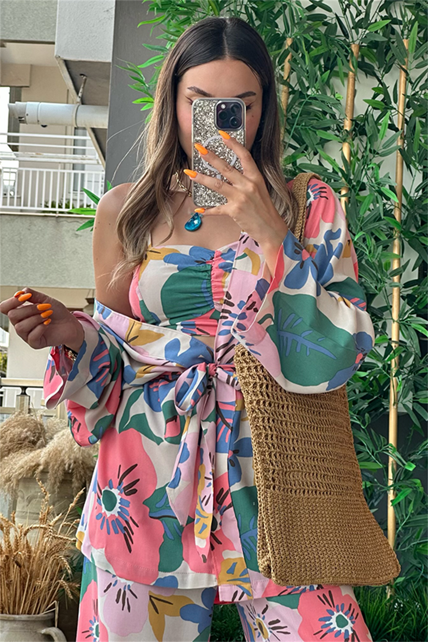 Kenneth pembe ağırlıklı çiçekli kimonolu takım