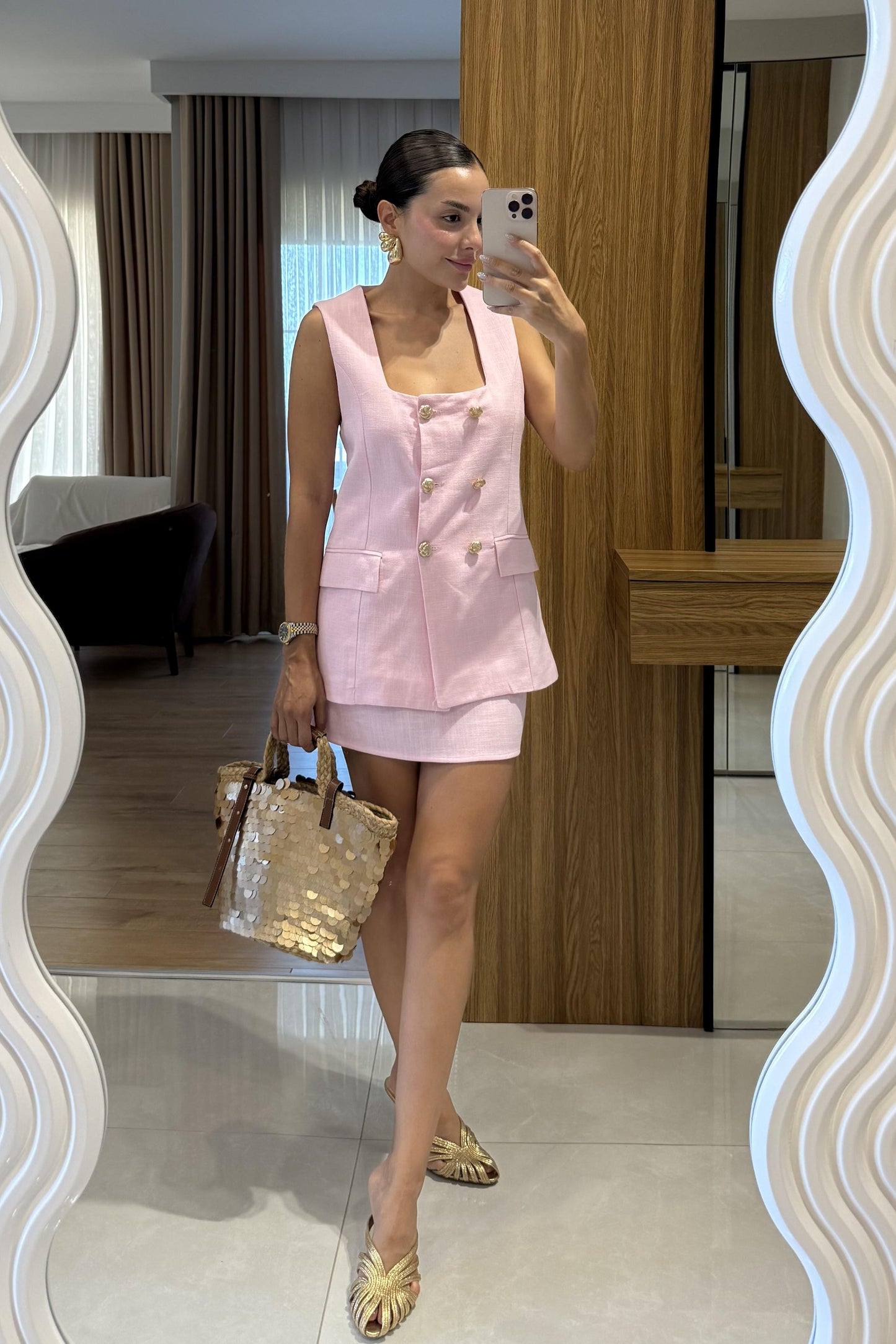 Kokia Pembe Gold Düğmeli Yelek Etek Takım