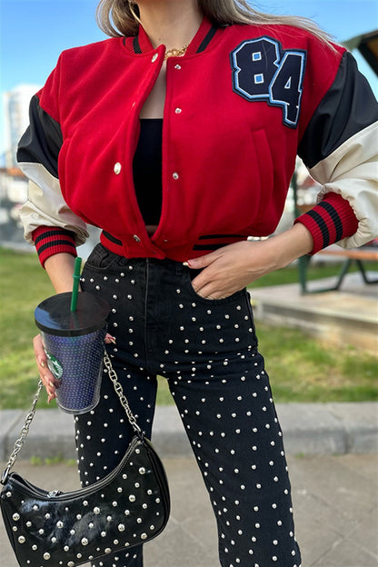 Kolları deri kırmızı bomber ceket