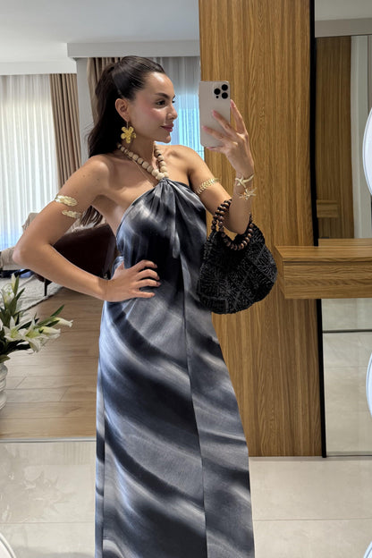 Korea Füme Boncuk Detaylı Boyundan Bağlamalı Saten Elbise