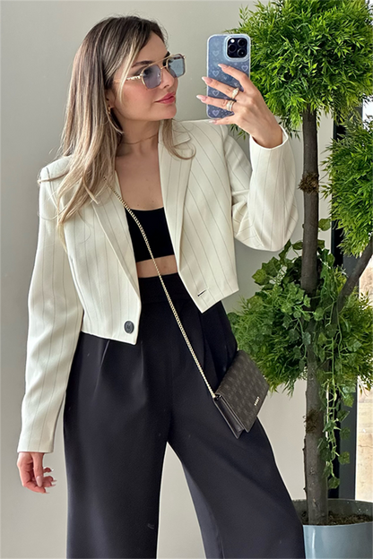 Krem çizgili crop blazer ceket