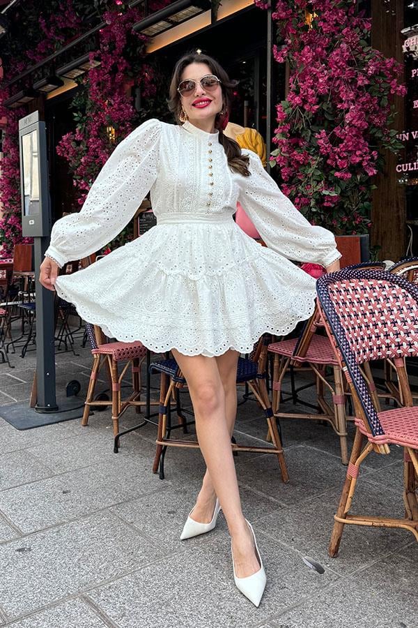 Lady Beyaz Fisto Tasarım Takım