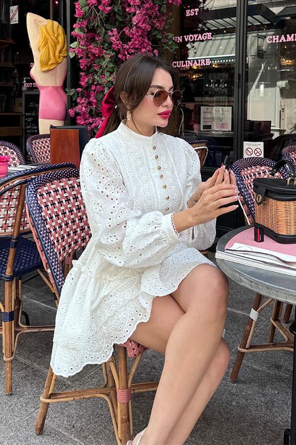 Lady Beyaz Fisto Tasarım Takım