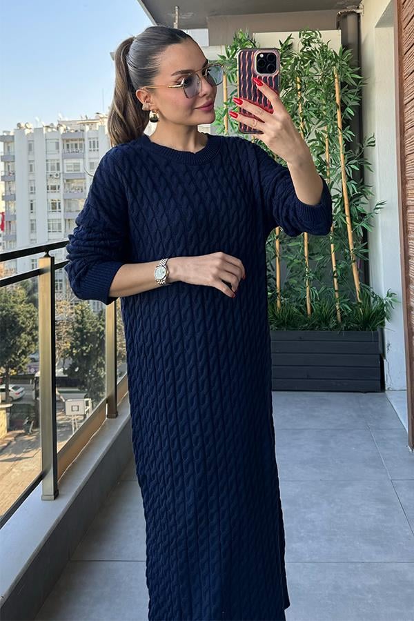 Lana Saç Örgülü Lacivert Triko Elbise