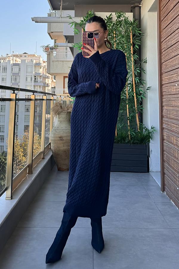 Lana Saç Örgülü Lacivert Triko Elbise
