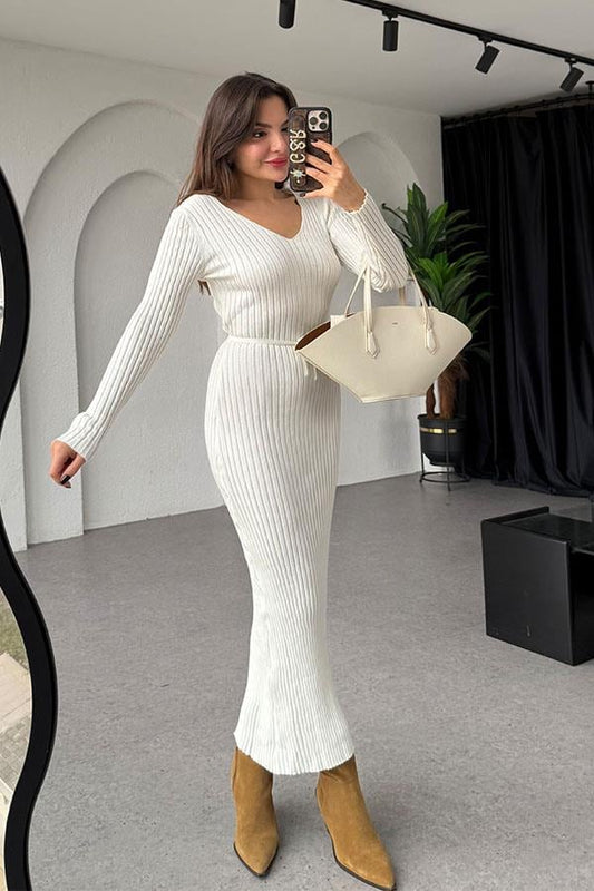 Lara Bel Kuşaklı Ekru Elbise