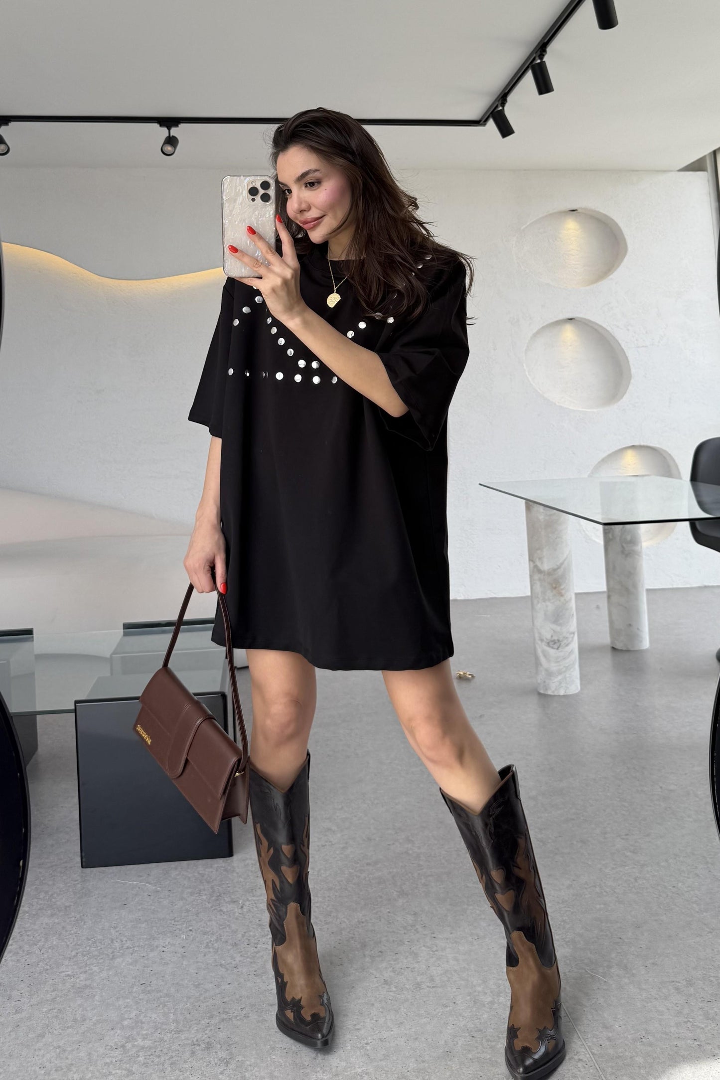 Laura Zımba Detay Vatkalı Tshirt Elbise