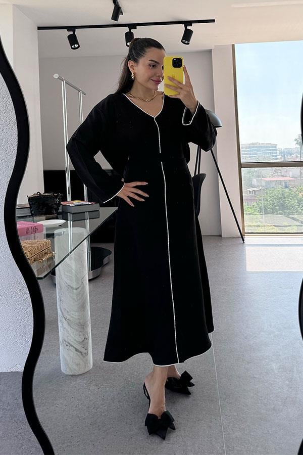 Lavinia Beyaz Şerit Detaylı Etekli Takım-Siyah